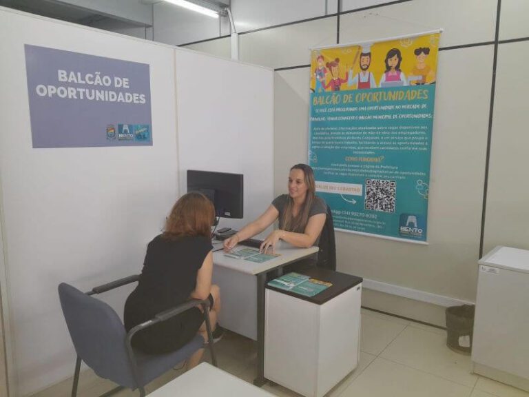 balcao de emprego em ambiente urbano