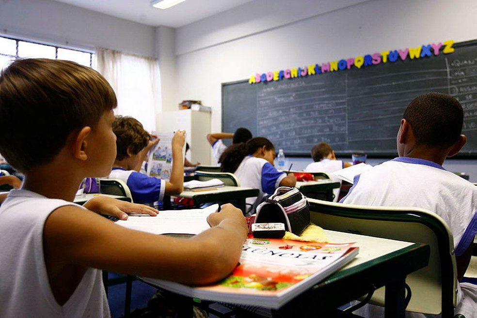 Como escolher o melhor curso preparatório presencial para oficial do bombeiro RJ