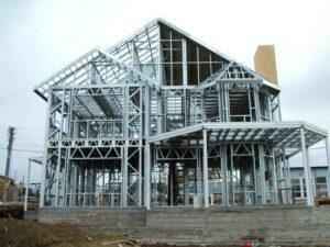 estrutura de steel frame em construcao