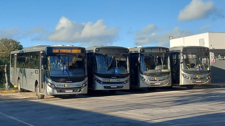 onibus urbanos em votorantim em movimento