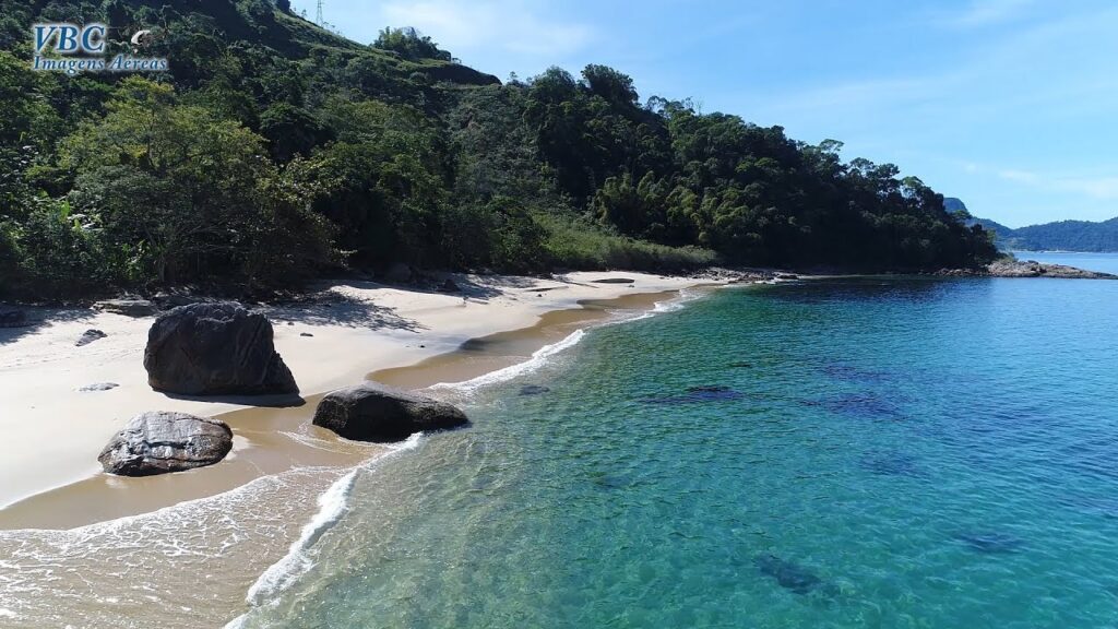 praia paradisiaca de mambucaba angra dos reis