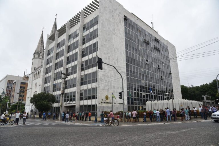 predio da receita federal em teresina