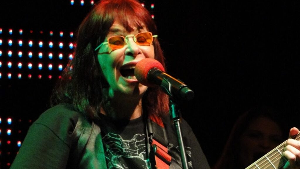 Qual é a história por trás da música “Cor de Rosa Choque” de Rita Lee