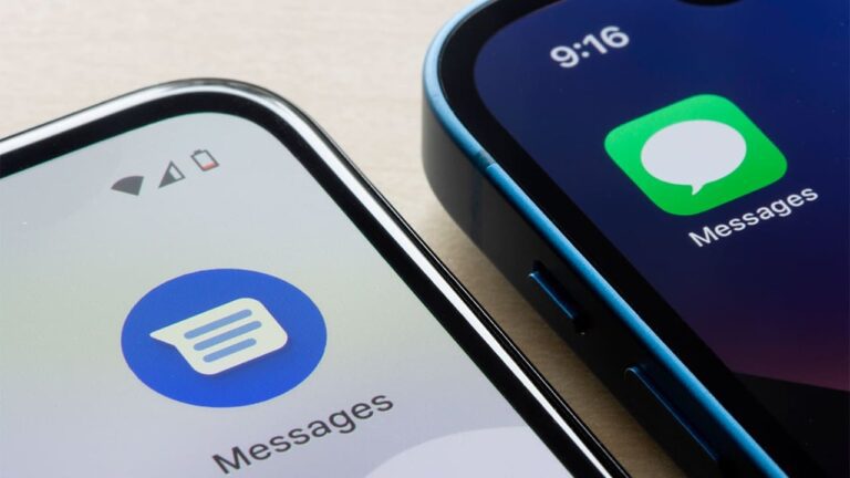 telefone e aplicativo de mensagens em destaque